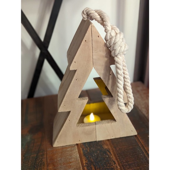 Wooden Christmas Tree with Light - Picture 2 of 6